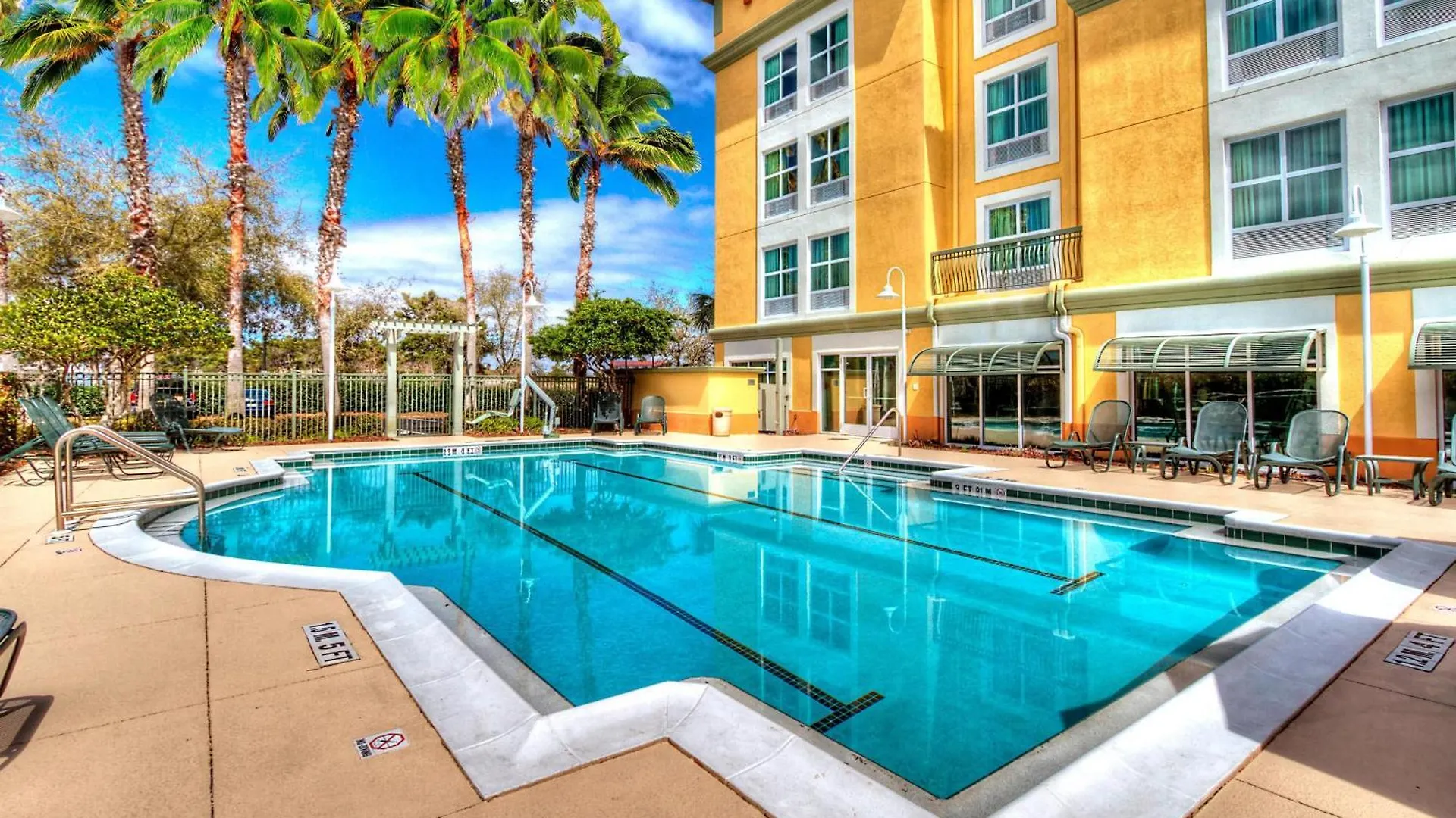 Fairfield Inn & Suites By Marriott דסטין ארצות הברית