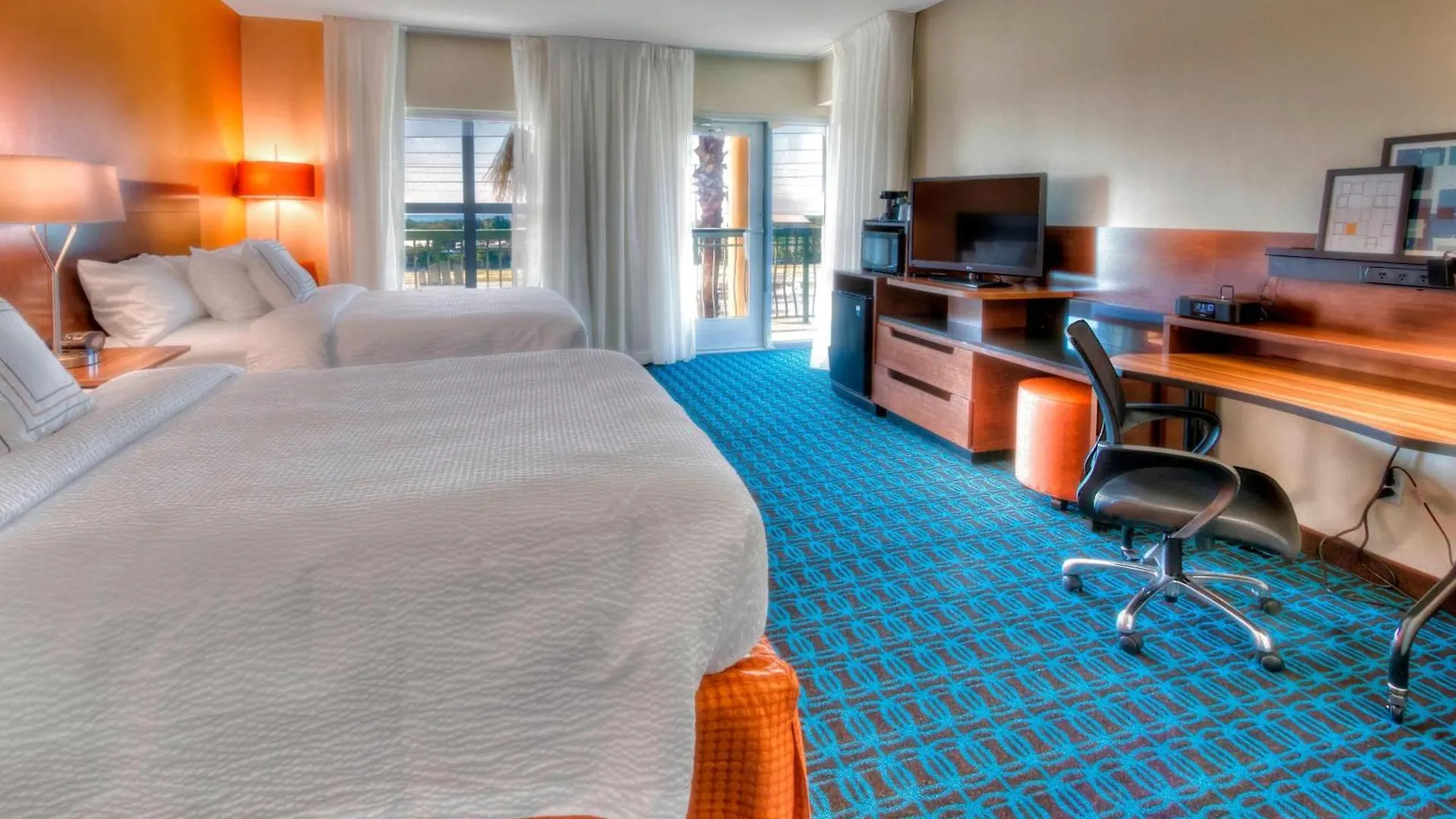 Fairfield Inn & Suites By Marriott דסטין מלון