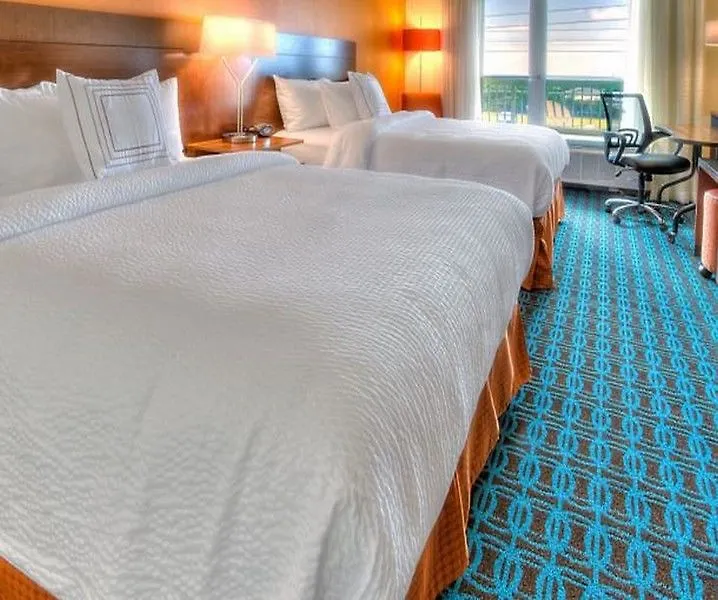 Fairfield Inn & Suites By Marriott דסטין 3*,  ארצות הברית